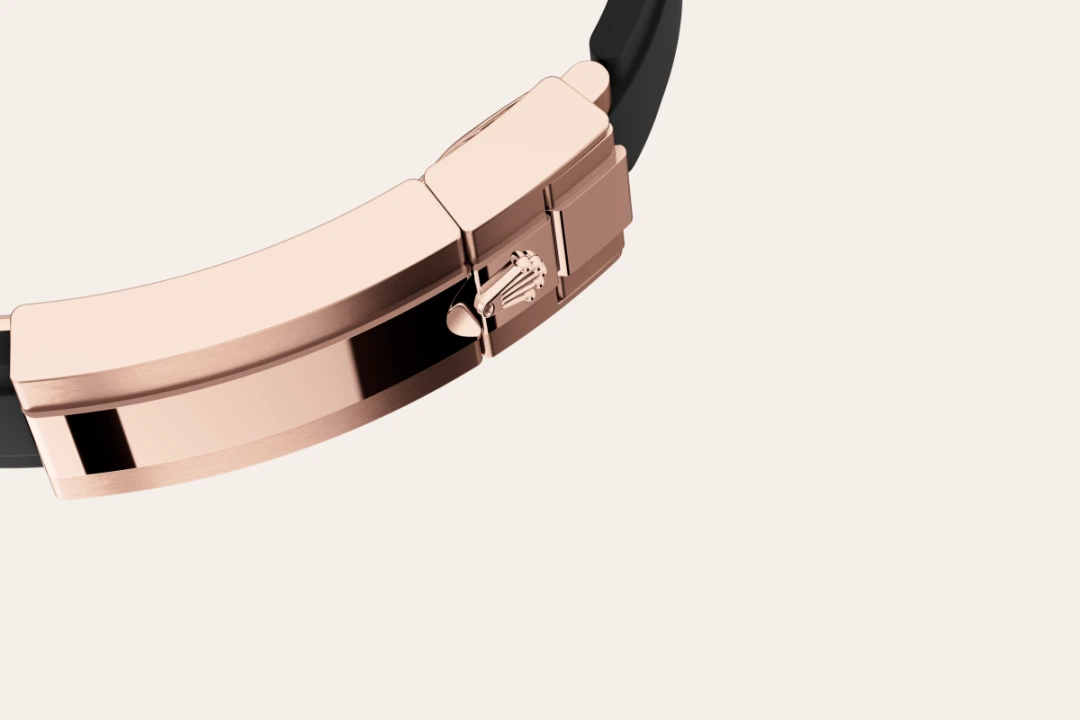 m126710blnr-0003_dial