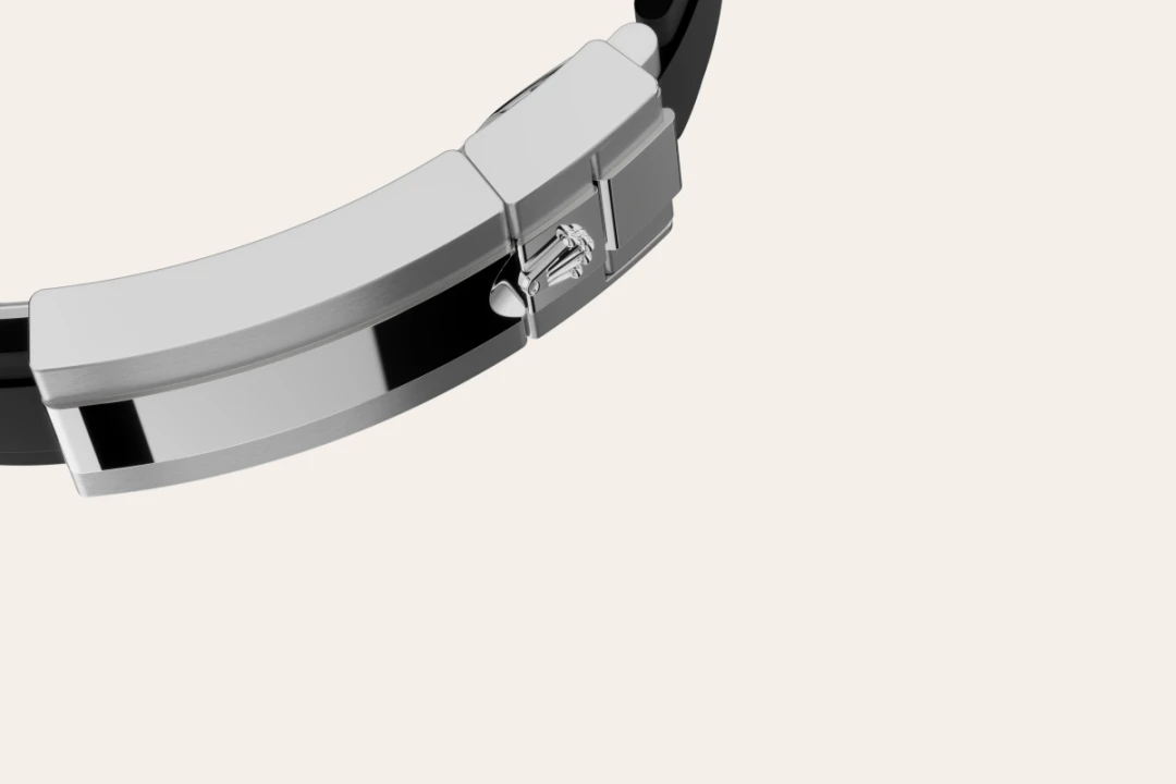 m126710blnr-0003_dial